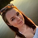 Знакомства: Анютка, 33 года, Невьянск