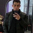 Знакомства: Макс, 22 года, Екатеринбург