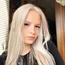 Знакомства: Даша, 18 лет, Санкт-Петербург