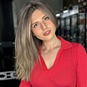 Знакомства: Виктория, 29 лет, Москва