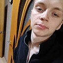 Знакомства: Максим, 21 год, Москва