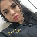 Знакомства: Вика, 27 лет, Туапсе