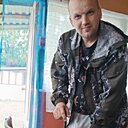 Знакомства: Евгений, 34 года, Уссурийск