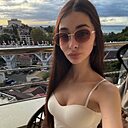 Знакомства: Валерия, 18 лет, Тюмень