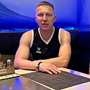 Знакомства: Вячеслав, 28 лет, Черноморское