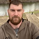 Знакомства: Максим, 37 лет, Волжский