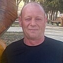 Знакомства: Лёлик, 45 лет, Усть-Каменогорск