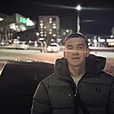 Знакомства: Тёма, 28 лет, Тюмень