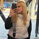 Знакомства: Анютка, 21 год, Кутно