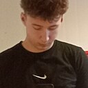 Знакомства: Лёша, 19 лет, Астрахань