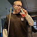 Знакомства: Илья, 26 лет, Владивосток