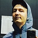 Знакомства: Рома, 26 лет, Новомосковск