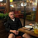 Знакомства: Максим, 28 лет, Кобрин