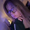 Знакомства: Даша, 18 лет, Санкт-Петербург