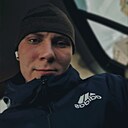 Знакомства: Денис, 25 лет, Абакан