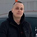 Знакомства: Евгений, 27 лет, Снежное