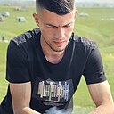 Знакомства: Bobur, 28 лет, Ташкент