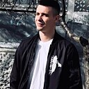 Знакомства: Олег, 31 год, Мариуполь