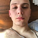 Знакомства: Максим, 25 лет, Братск