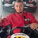 Знакомства: Артём, 29 лет, Курчатов