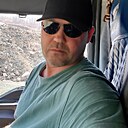 Знакомства: Олег, 53 года, Артем