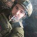 Знакомства: Илья, 19 лет, Новоминская