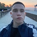 Знакомства: Юрий, 19 лет, Москва