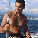 Знакомства: Артём, 33 года, Тюмень