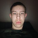 Знакомства: Платон, 20 лет, Красноярск