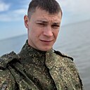 Знакомства: Александр, 33 года, Волноваха