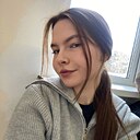 Знакомства: Виктория, 18 лет, Санкт-Петербург
