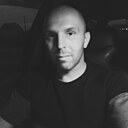 Знакомства: Артём, 30 лет, Городок