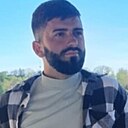 Знакомства: Dorin, 29 лет, Sibiu