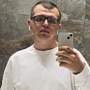 Знакомства: Александр, 26 лет, Старый Оскол