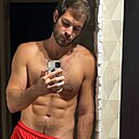 Знакомства: Qwerty, 41 год, Москва