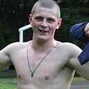 Знакомства: Макс, 24 года, Великий Новгород