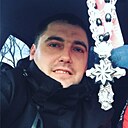 Знакомства: Максим, 33 года, Химки