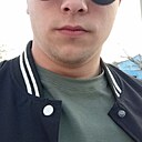 Знакомства: Андрей, 22 года, Феодосия