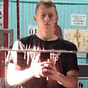 Знакомства: Артем, 19 лет, Березники