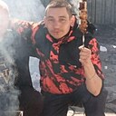 Знакомства: Денис Романов, 32 года, Вольск