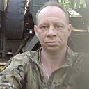 Знакомства: Иван, 37 лет, Луганск