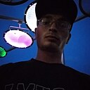 Знакомства: Евгений, 27 лет, Новоалтайск