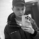 Знакомства: Андрей, 24 года, Карачев