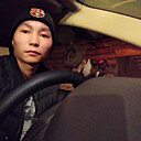 Знакомства: Павел, 31 год, Якутск