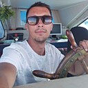 Знакомства: Альберт, 29 лет, Октябрьский (Башкортостан)