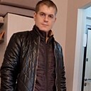 Знакомства: Кирилл, 33 года, Курган