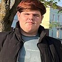 Знакомства: Роман, 19 лет, Красный Сулин