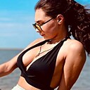 Знакомства: Карина, 18 лет, Москва