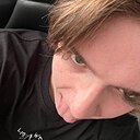 Знакомства: Михаил, 18 лет, Москва