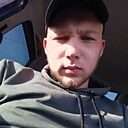 Знакомства: Кирилл, 23 года, Москва